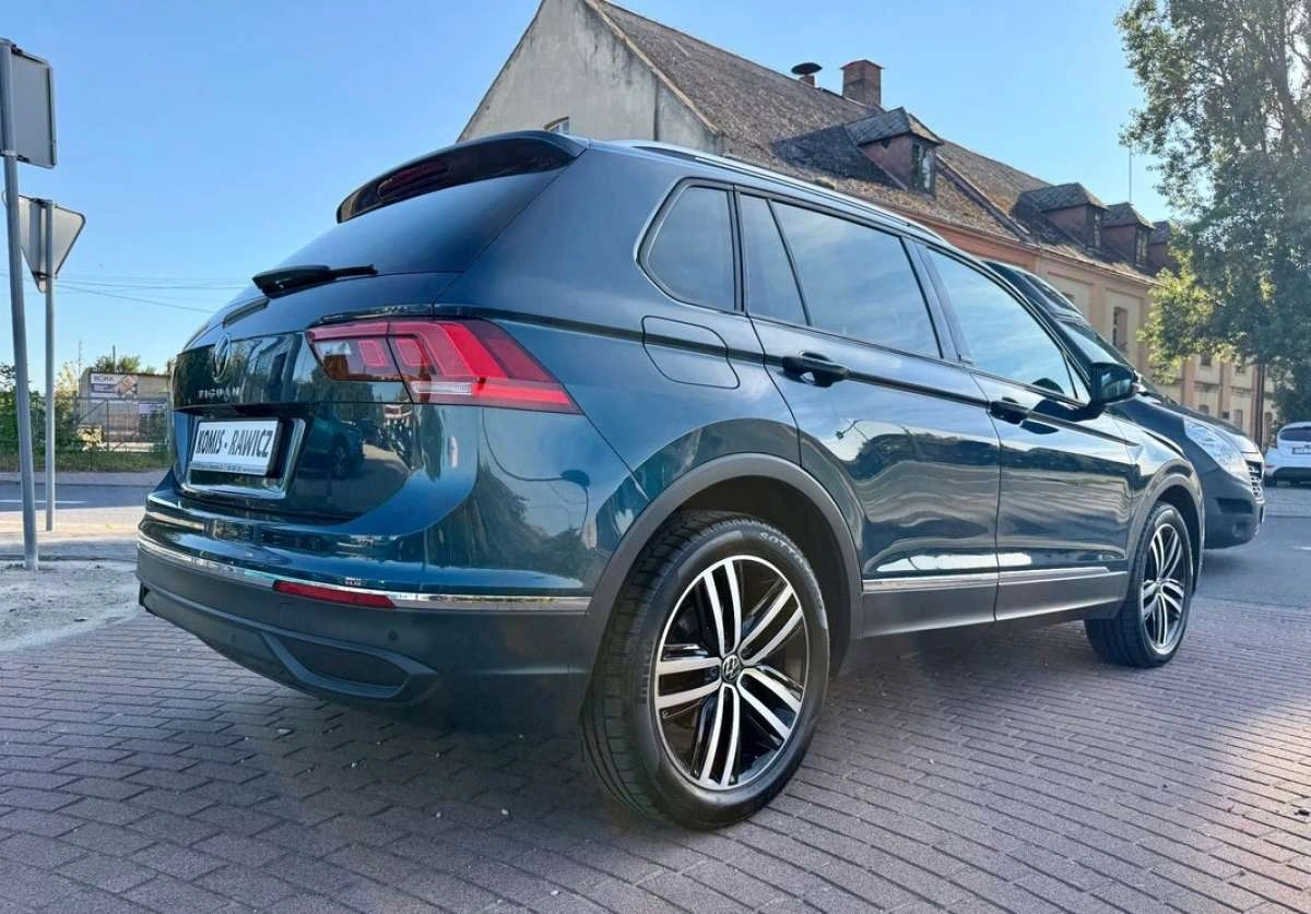 Volkswagen Tiguan - Zdjęcie 22