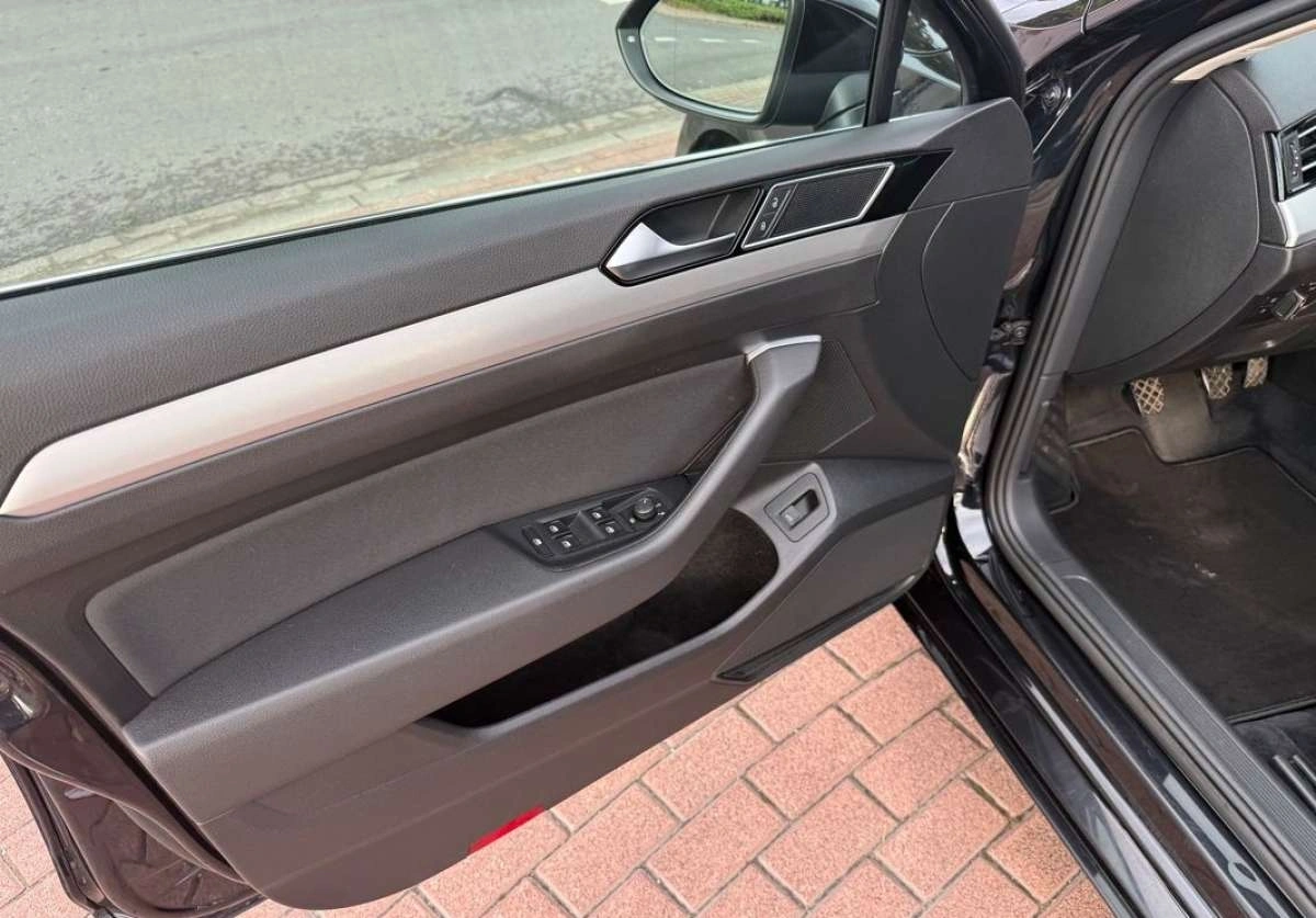 Volkswagen Passat - Zdjęcie 6