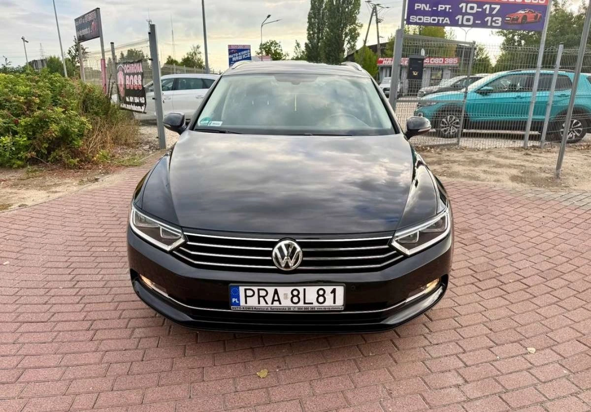 Volkswagen Passat - Zdjęcie 12