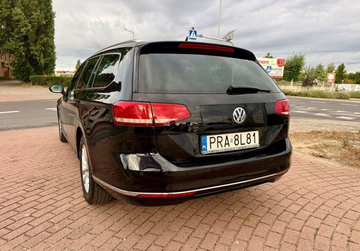 Volkswagen Passat - Zdjęcie 17