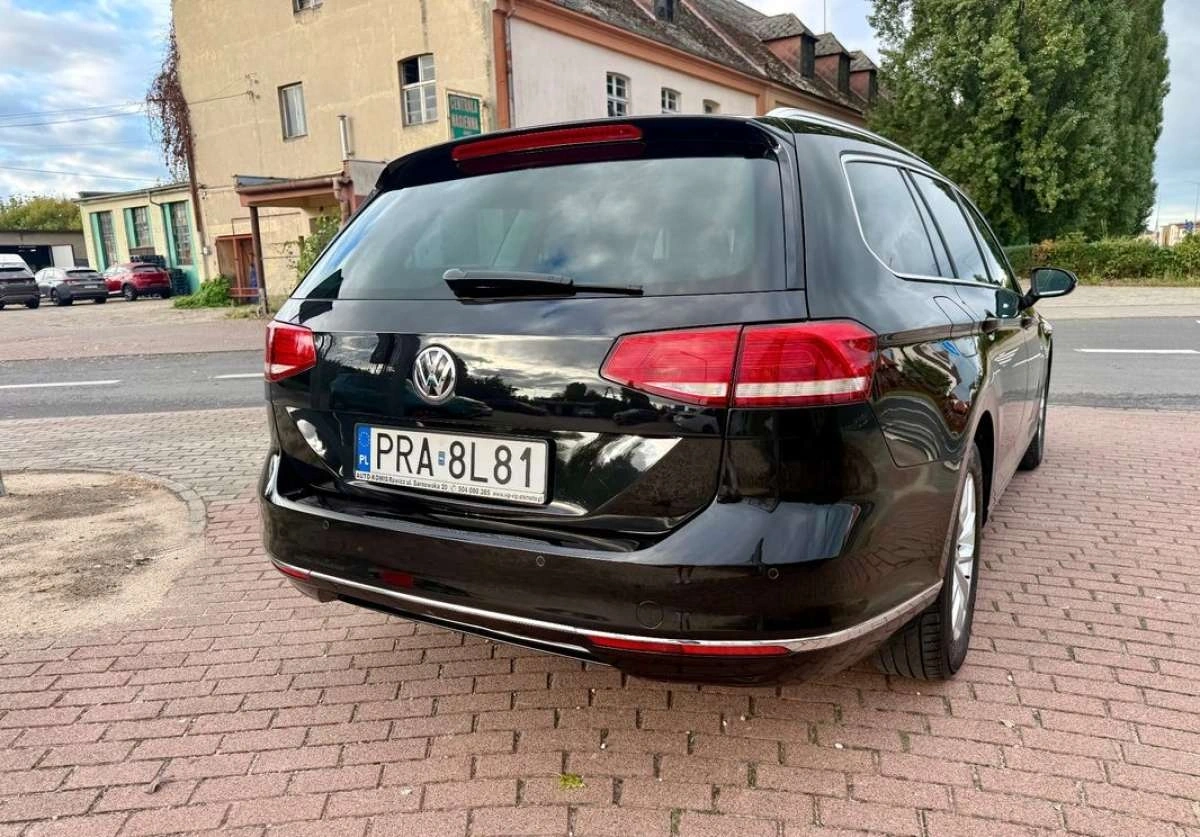 Volkswagen Passat - Zdjęcie 18