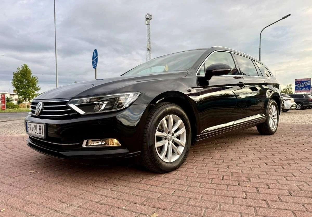 Volkswagen Passat - Zdjęcie 25