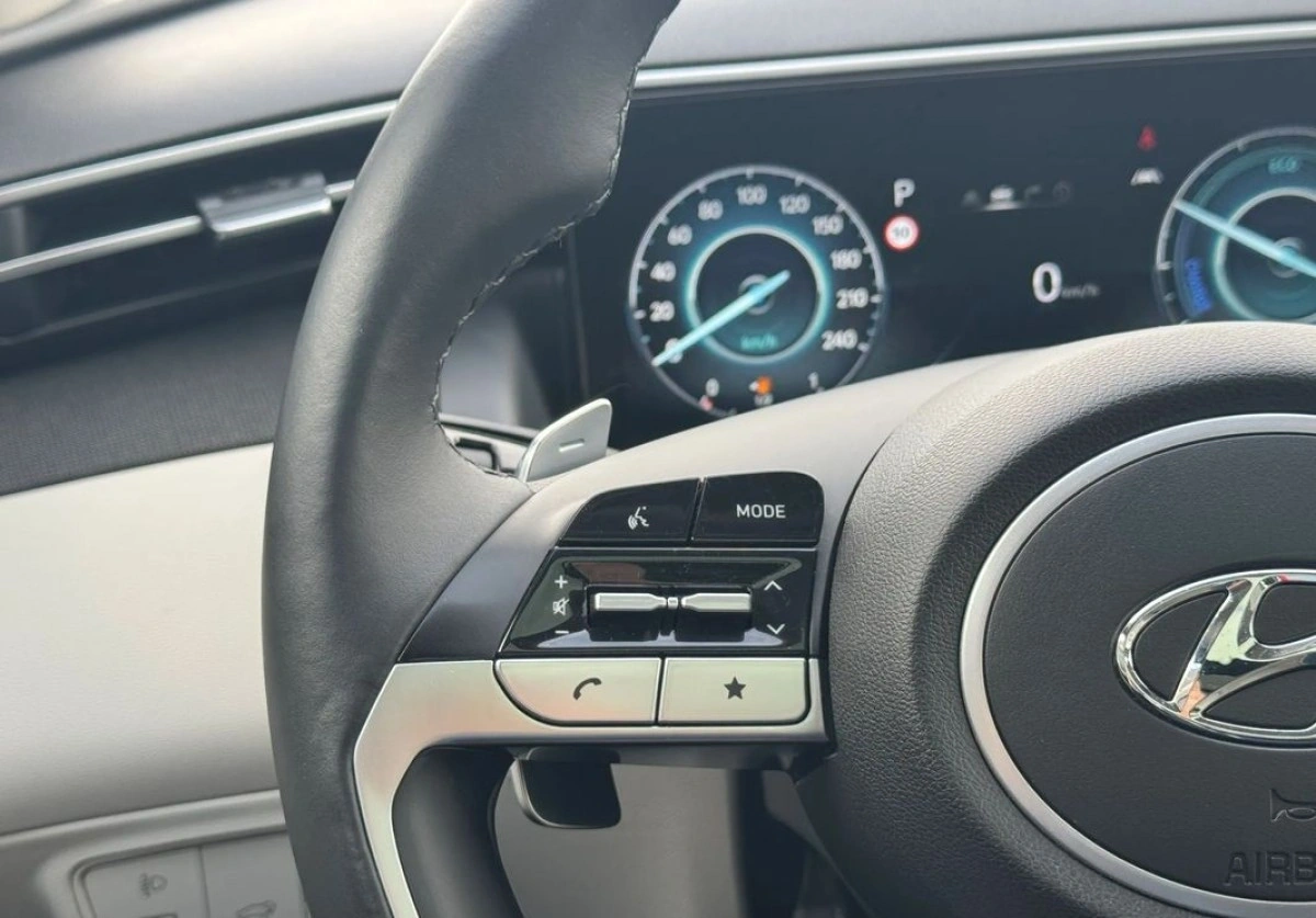 Hyundai Tucson - Zdjęcie 13