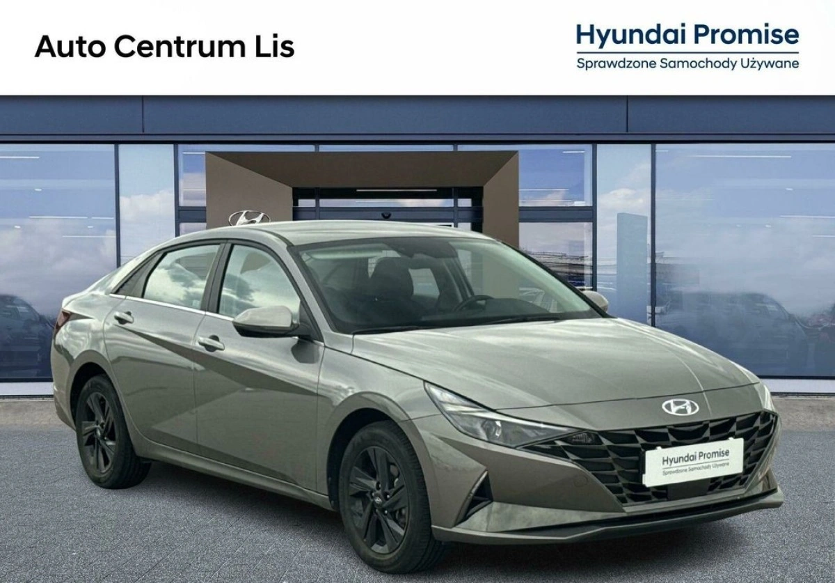 Hyundai Elantra - Zdjęcie 7