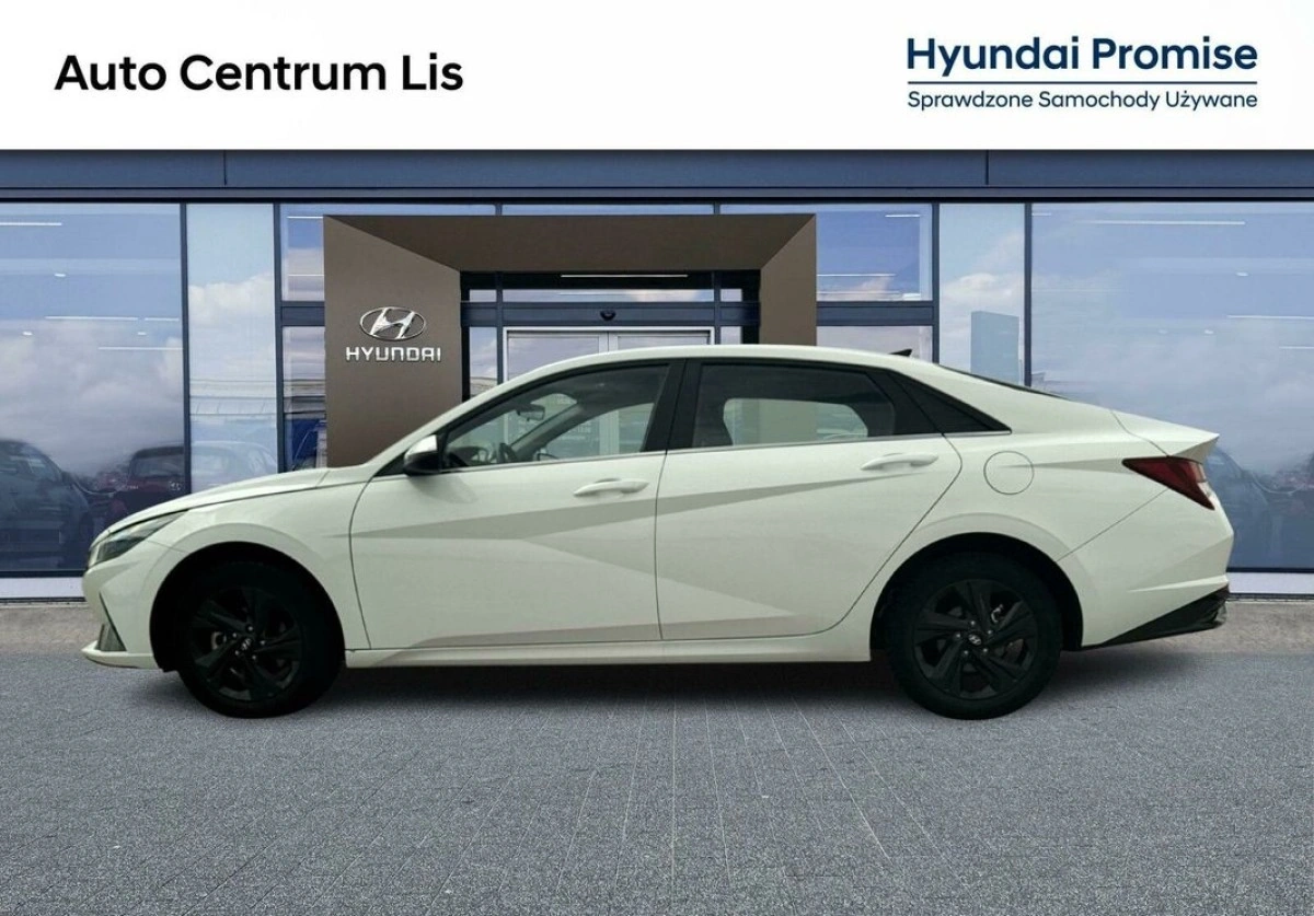 Hyundai Elantra - Zdjęcie 2