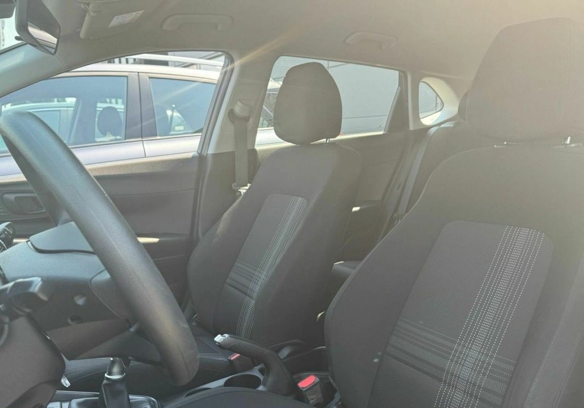 Hyundai i20 - Zdjęcie 17