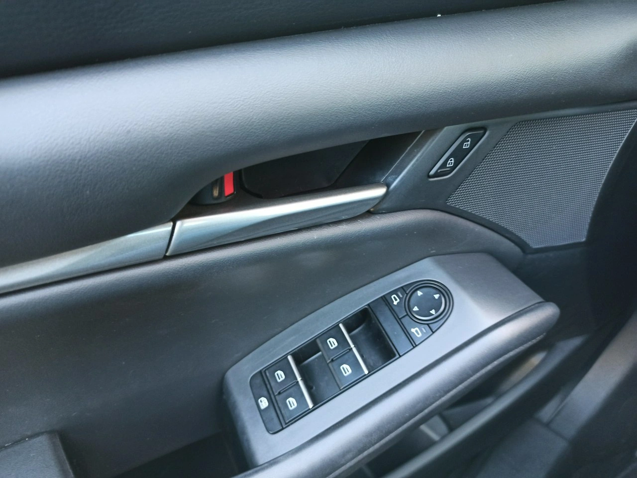 Mazda 3 - Zdjęcie 20