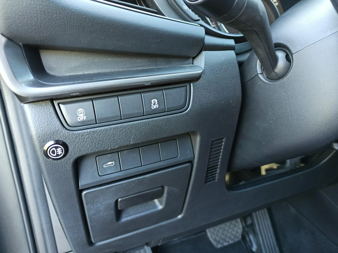 Mazda 3 - Zdjęcie 21