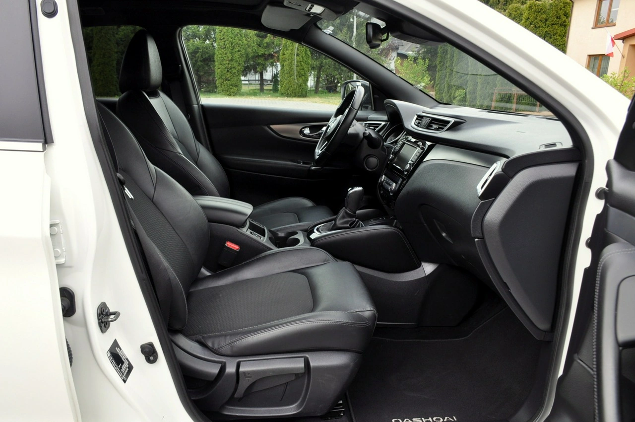 Nissan Qashqai - Zdjęcie 16