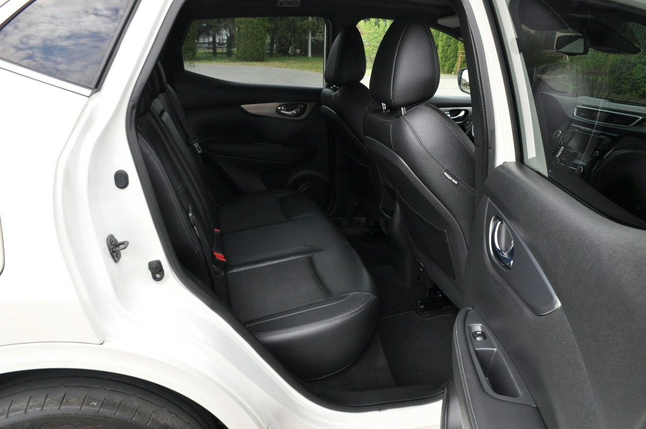 Nissan Qashqai - Zdjęcie 18