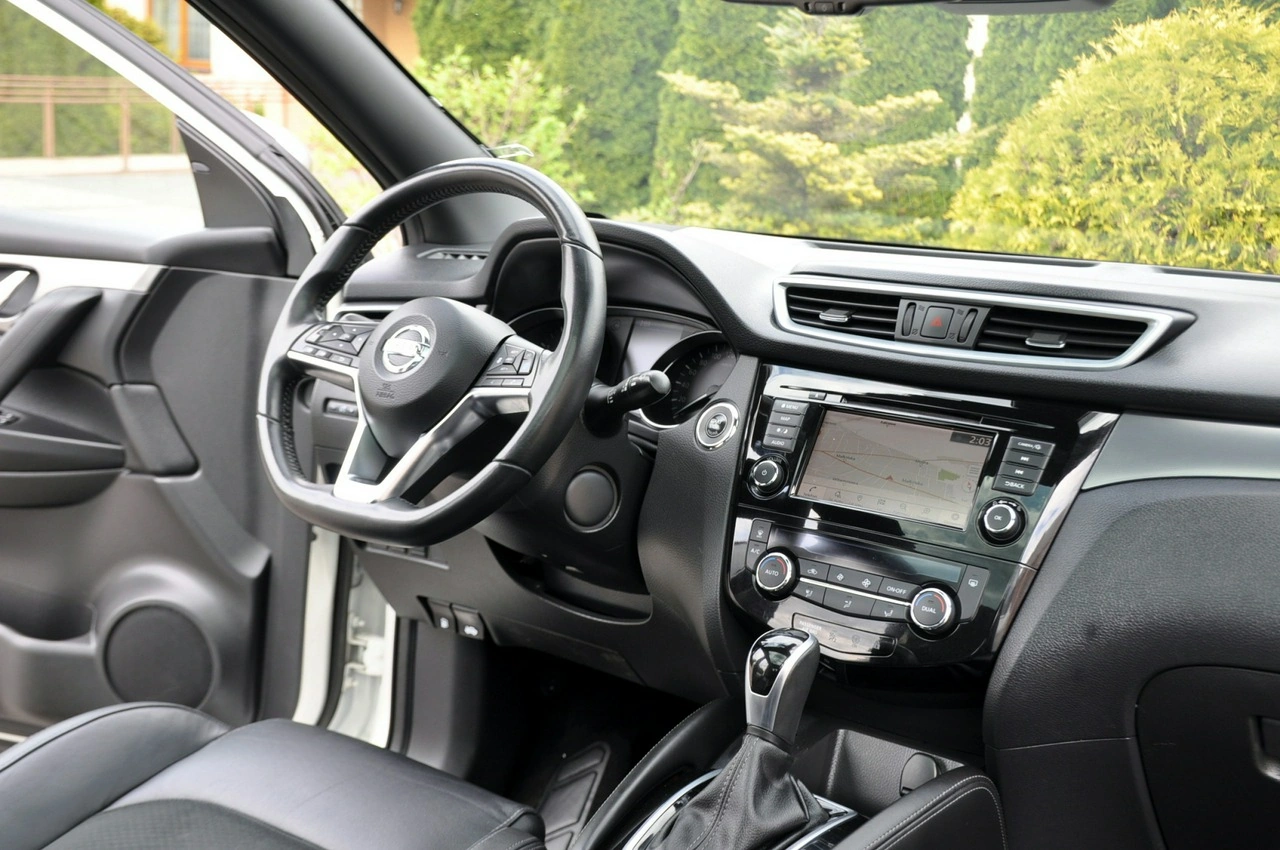 Nissan Qashqai - Zdjęcie 25