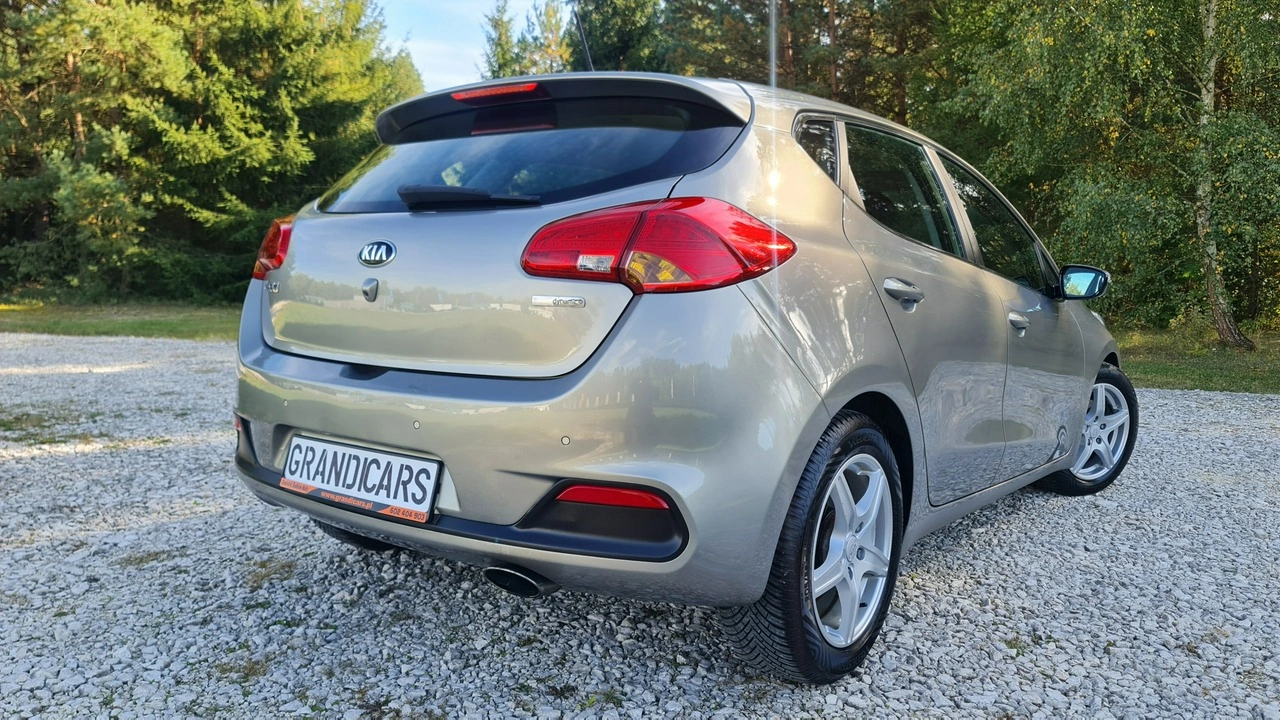 Kia Ceed - Zdjęcie 1