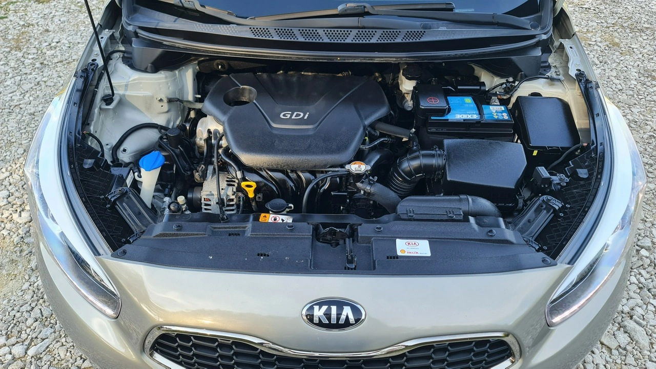 Kia Ceed - Zdjęcie 30