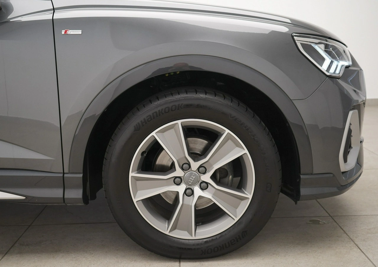 Audi Q3 - Zdjęcie 10