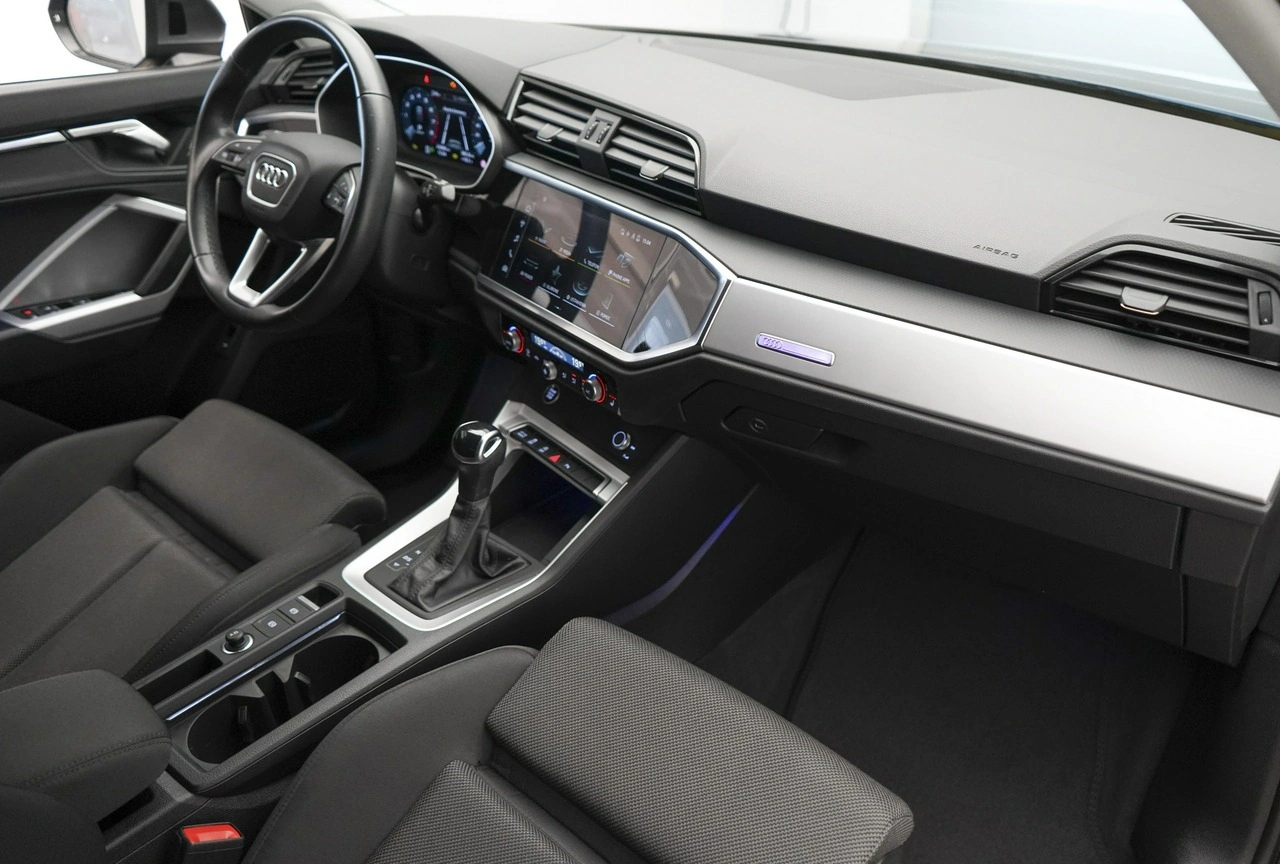Audi Q3 - Zdjęcie 21