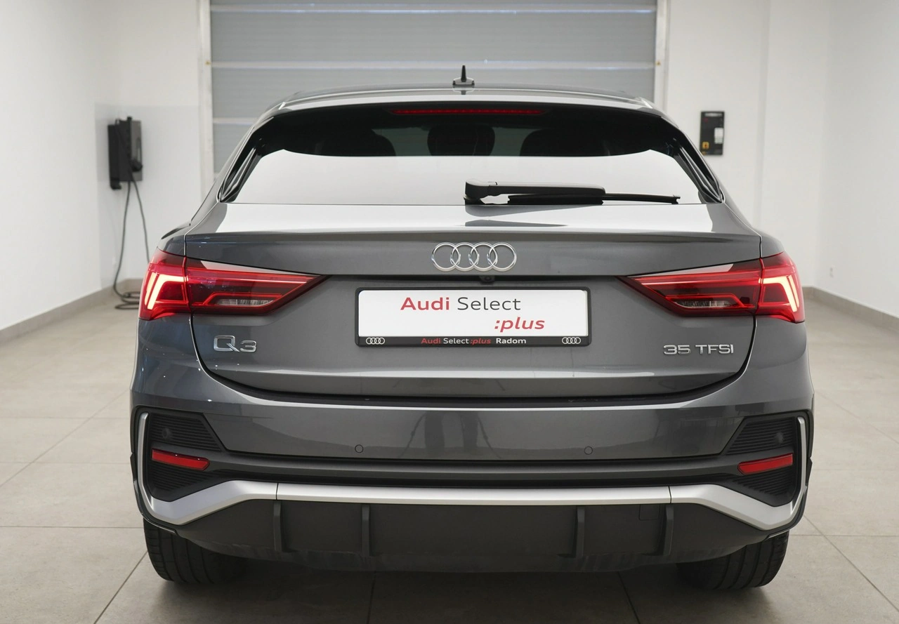 Audi Q3 - Zdjęcie 2