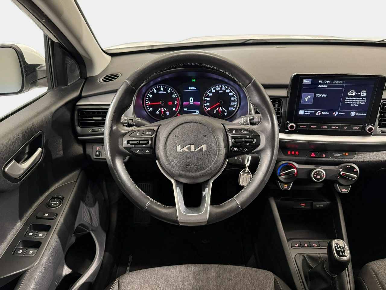 Kia Stonic - Zdjęcie 12