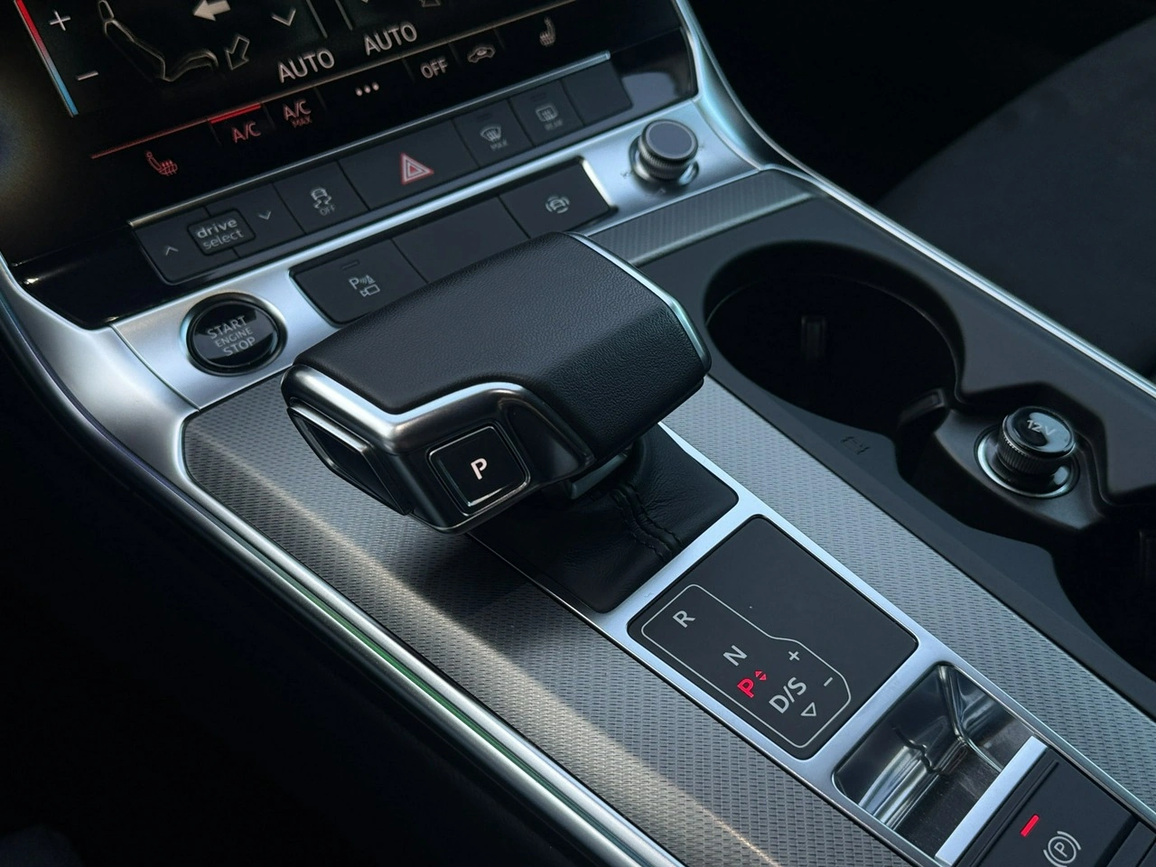 Audi A6 - Zdjęcie 25