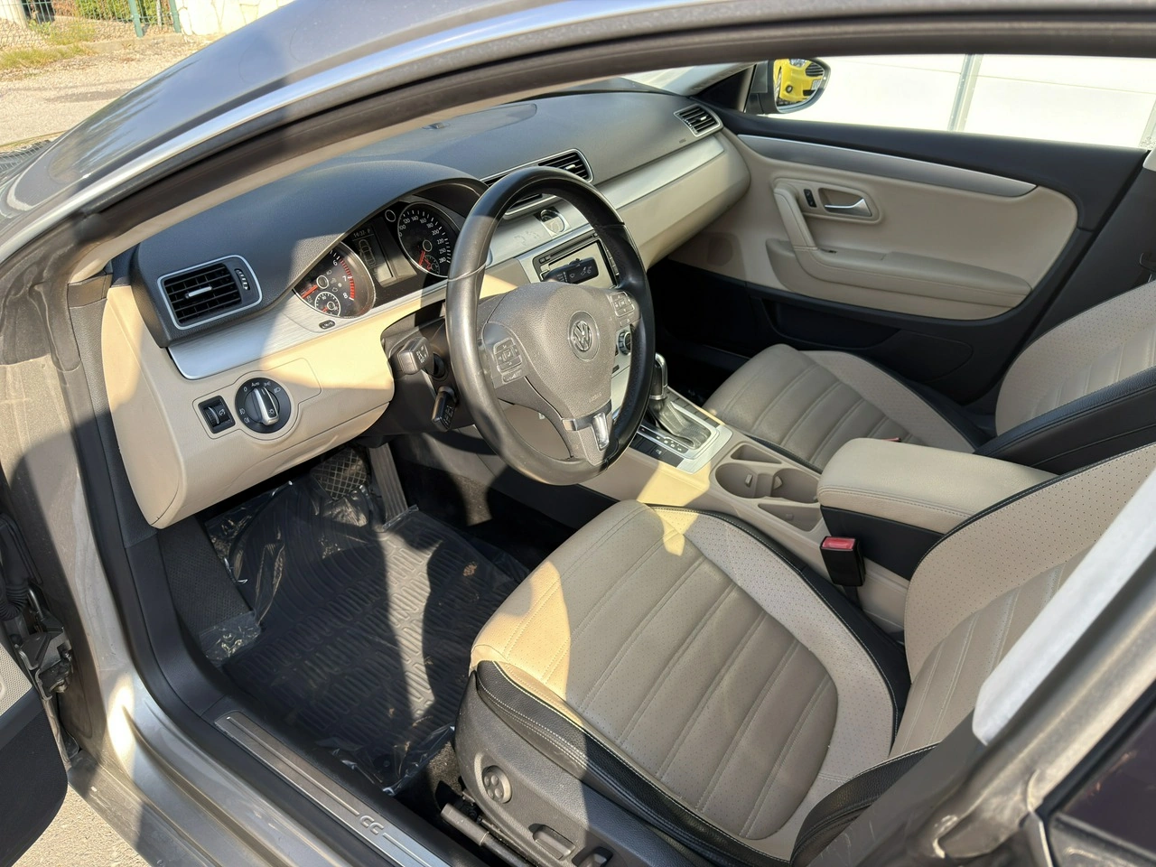 Volkswagen Passat CC - Zdjęcie 11