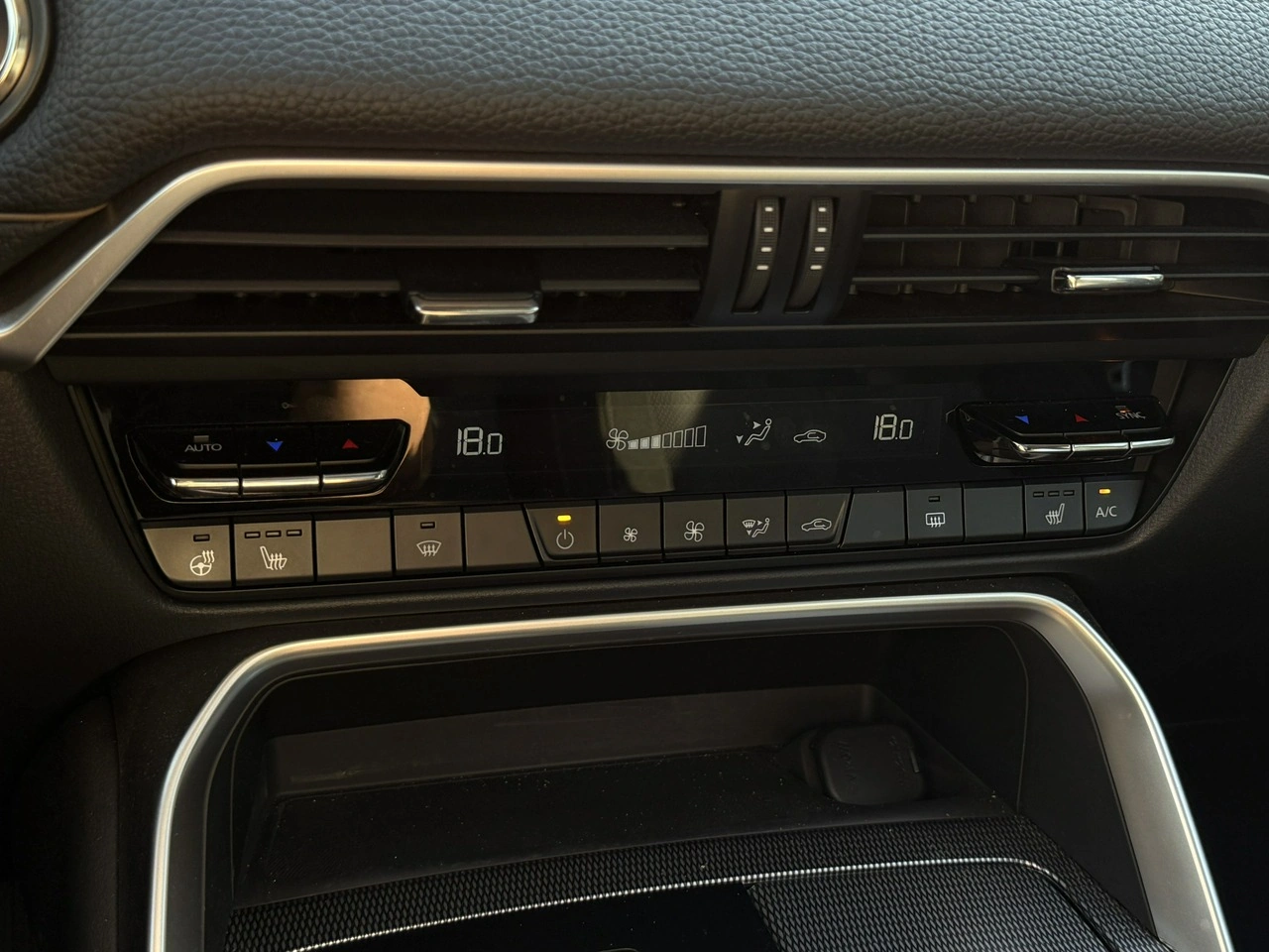 Mazda CX-60 - Zdjęcie 13