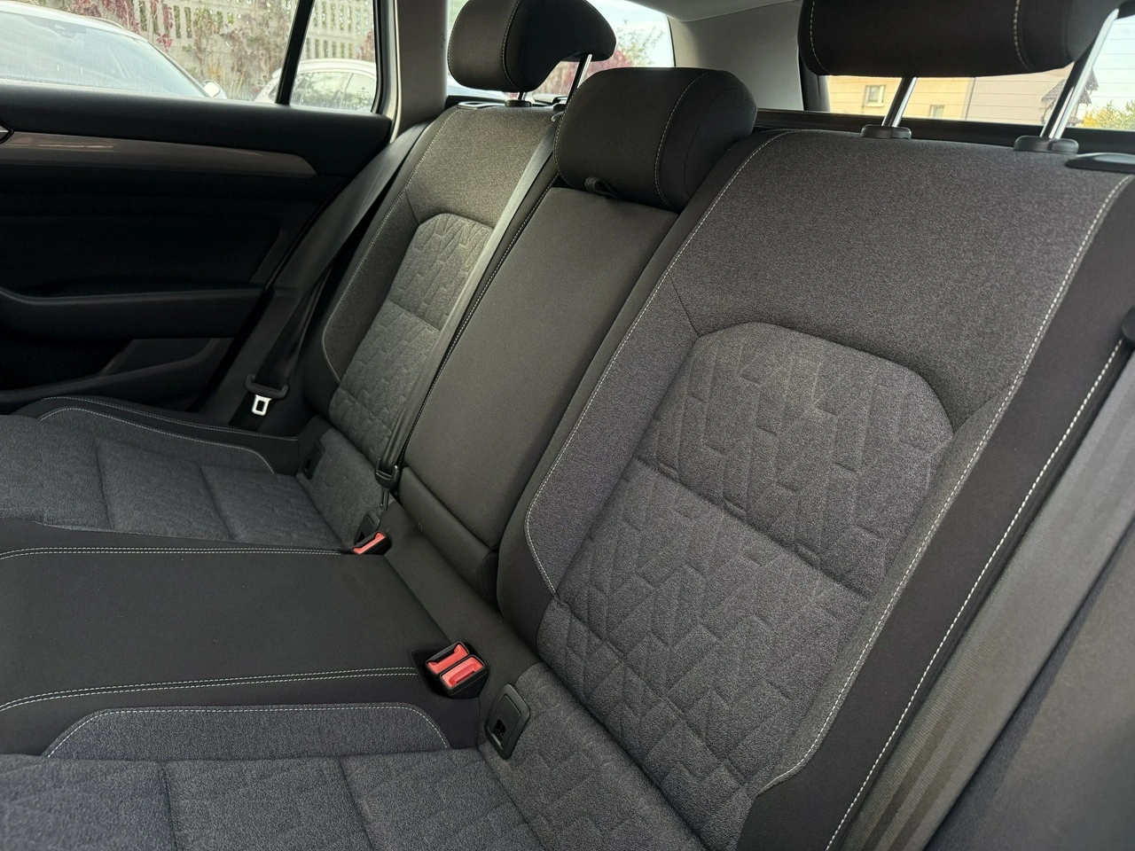 Volkswagen Passat Variant - Zdjęcie 5
