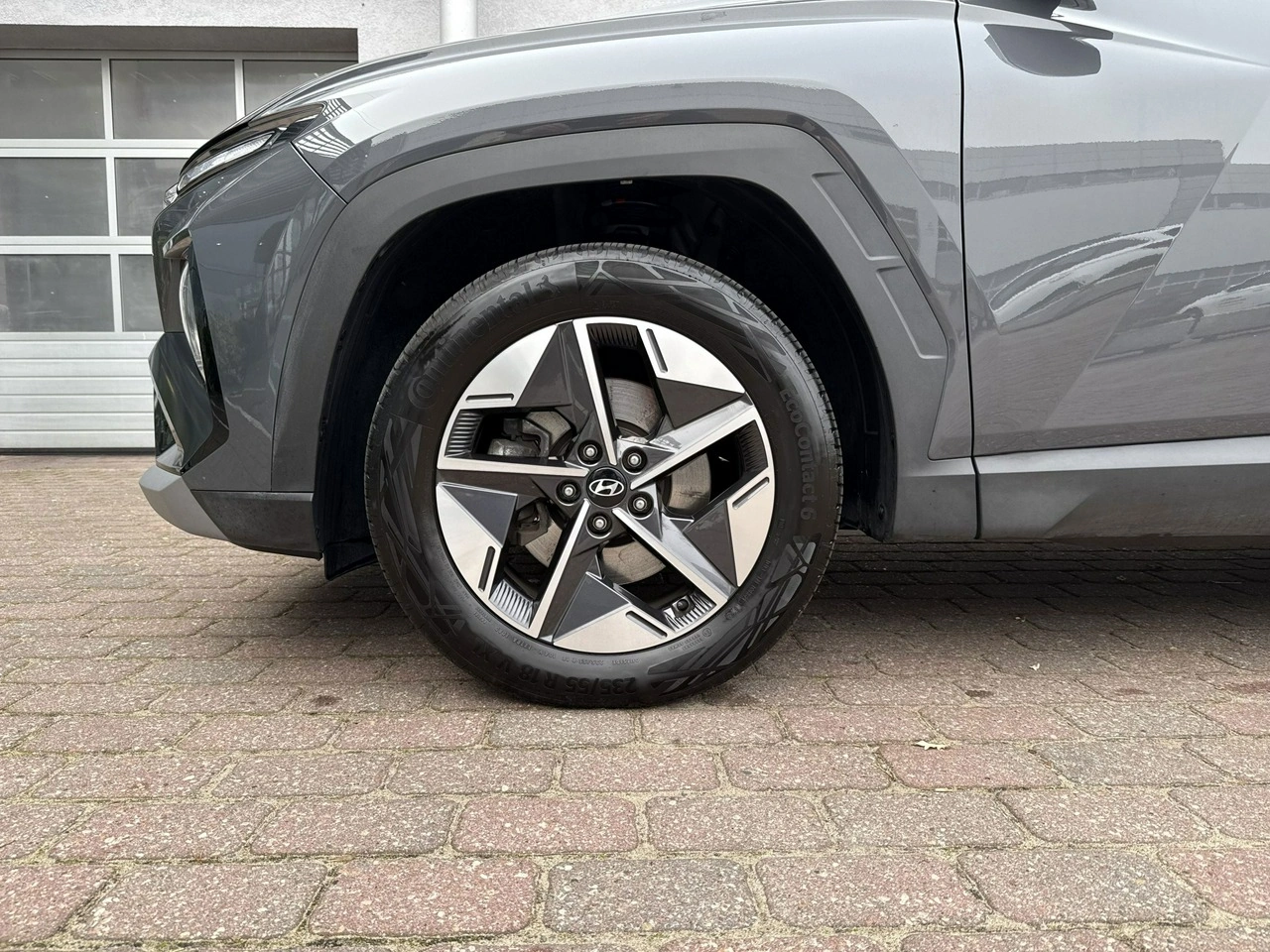 Hyundai Tucson - Zdjęcie 9