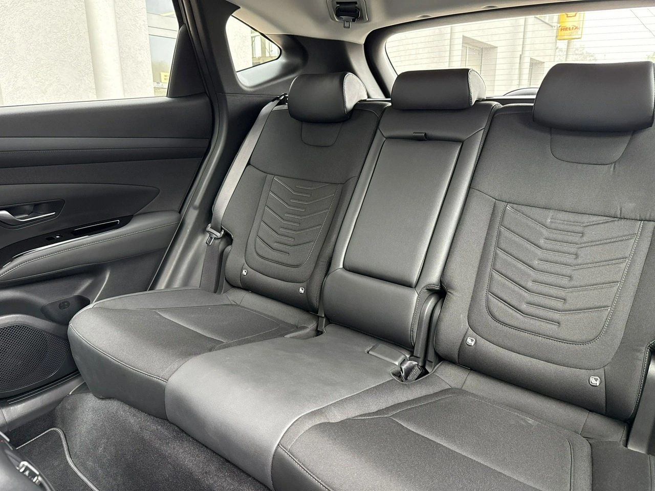 Hyundai Tucson - Zdjęcie 25
