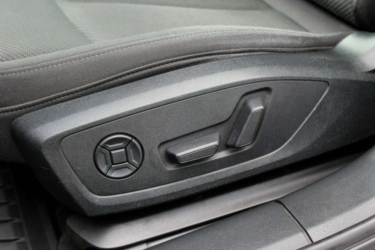 Audi A6 - Zdjęcie 32