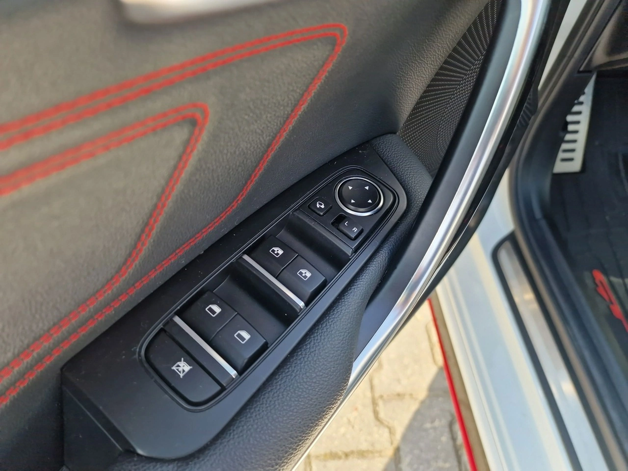 Kia Ceed - Zdjęcie 26