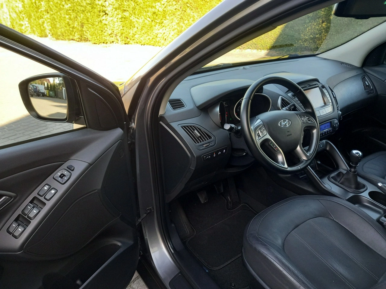 Hyundai ix35 - Zdjęcie 27