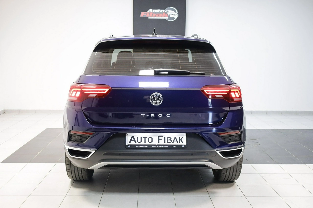 Volkswagen T-Roc - Zdjęcie 9