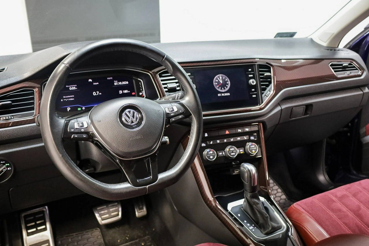 Volkswagen T-Roc - Zdjęcie 14