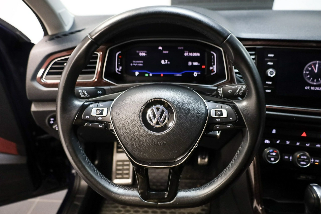 Volkswagen T-Roc - Zdjęcie 16