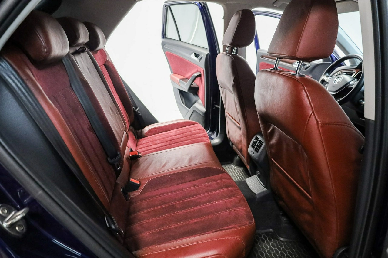 Volkswagen T-Roc - Zdjęcie 24