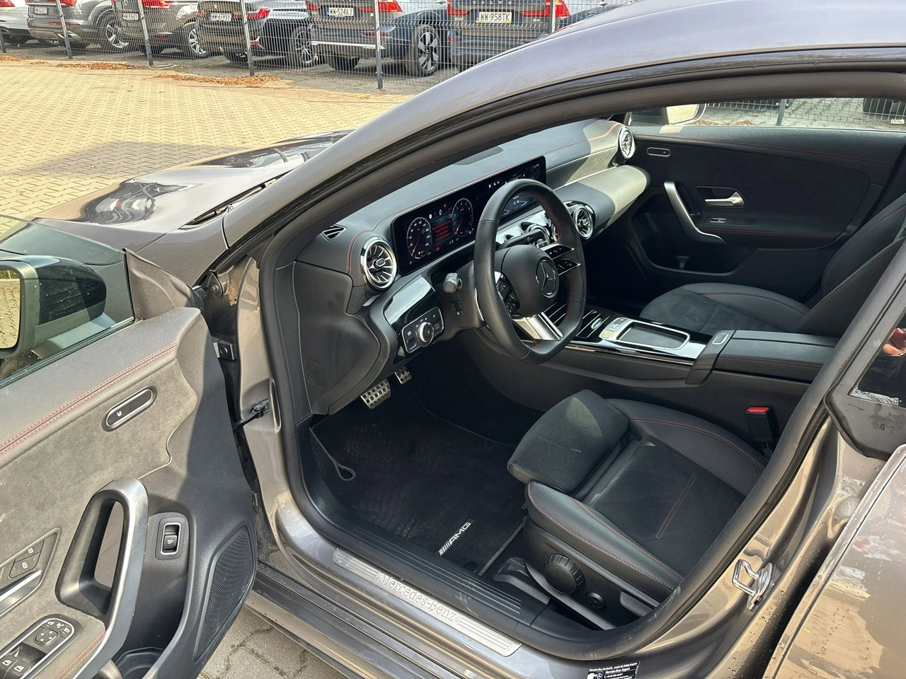 Mercedes CLA 200 - Zdjęcie 10