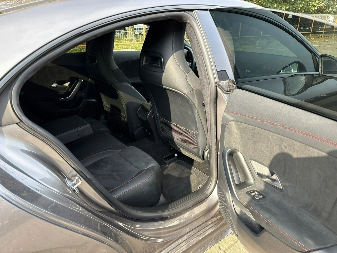 Mercedes CLA 200 - Zdjęcie 17