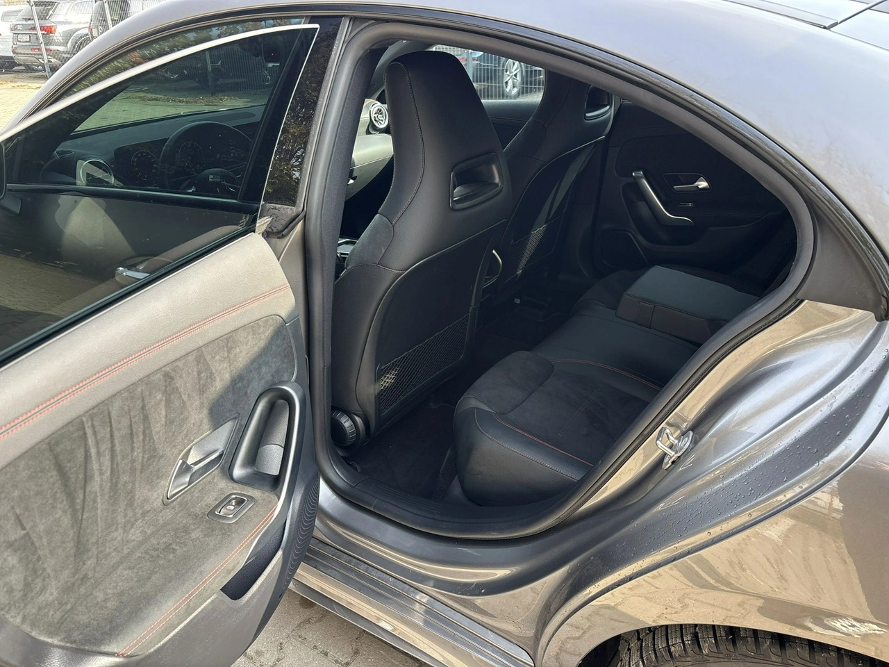 Mercedes CLA 200 - Zdjęcie 19