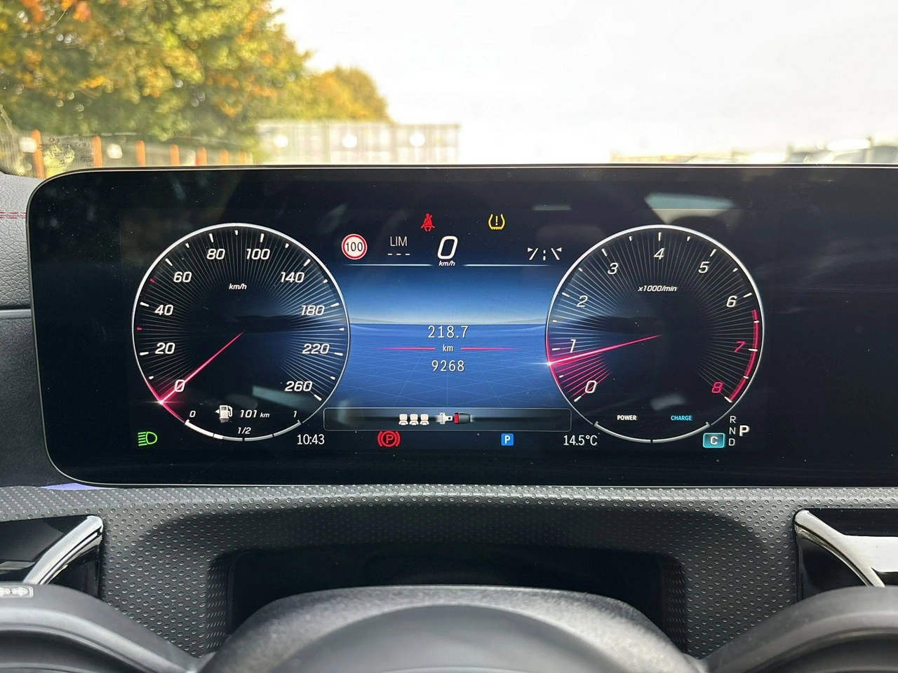 Mercedes CLA 200 - Zdjęcie 21