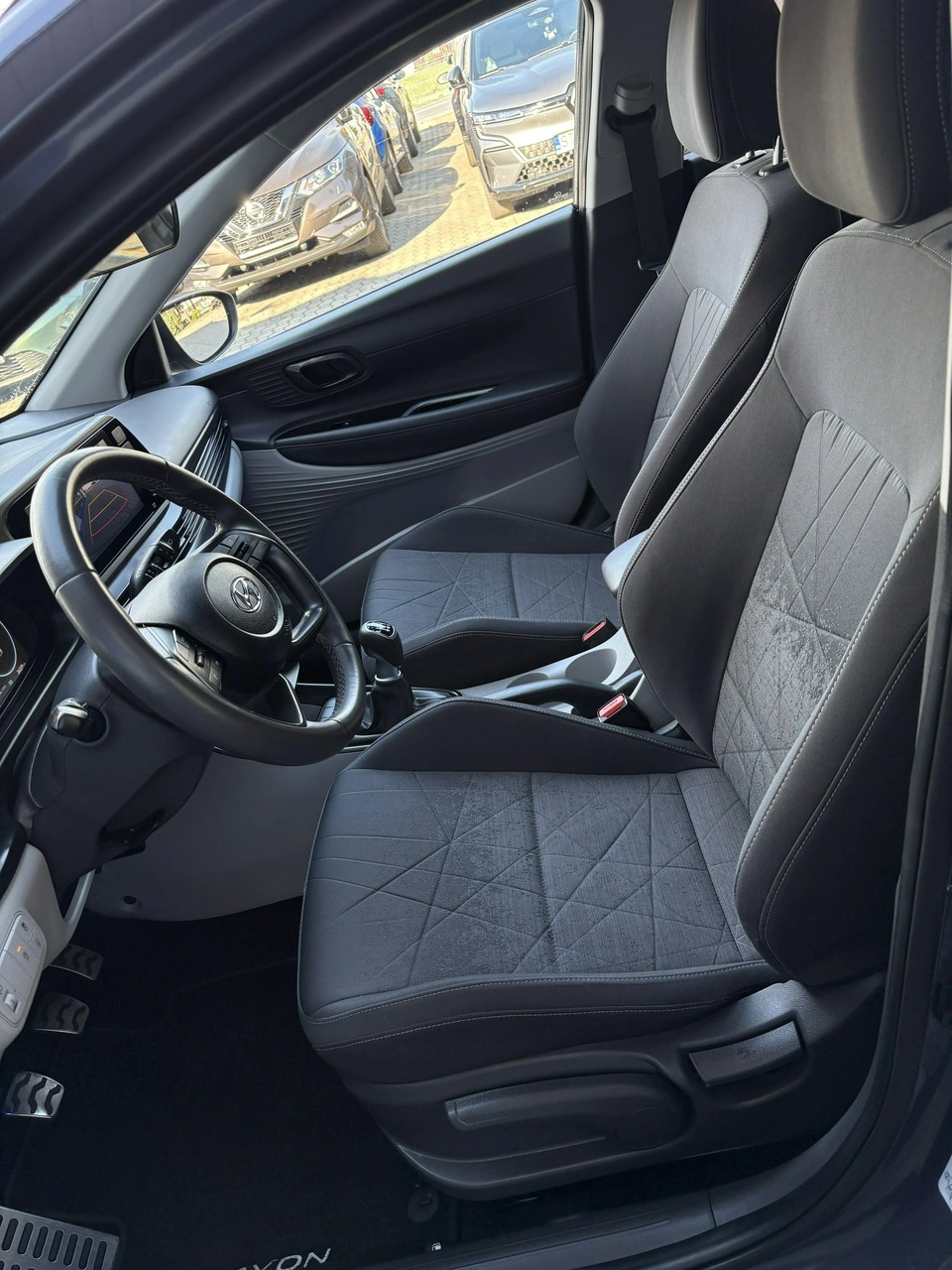 Hyundai Bayon - Zdjęcie 14