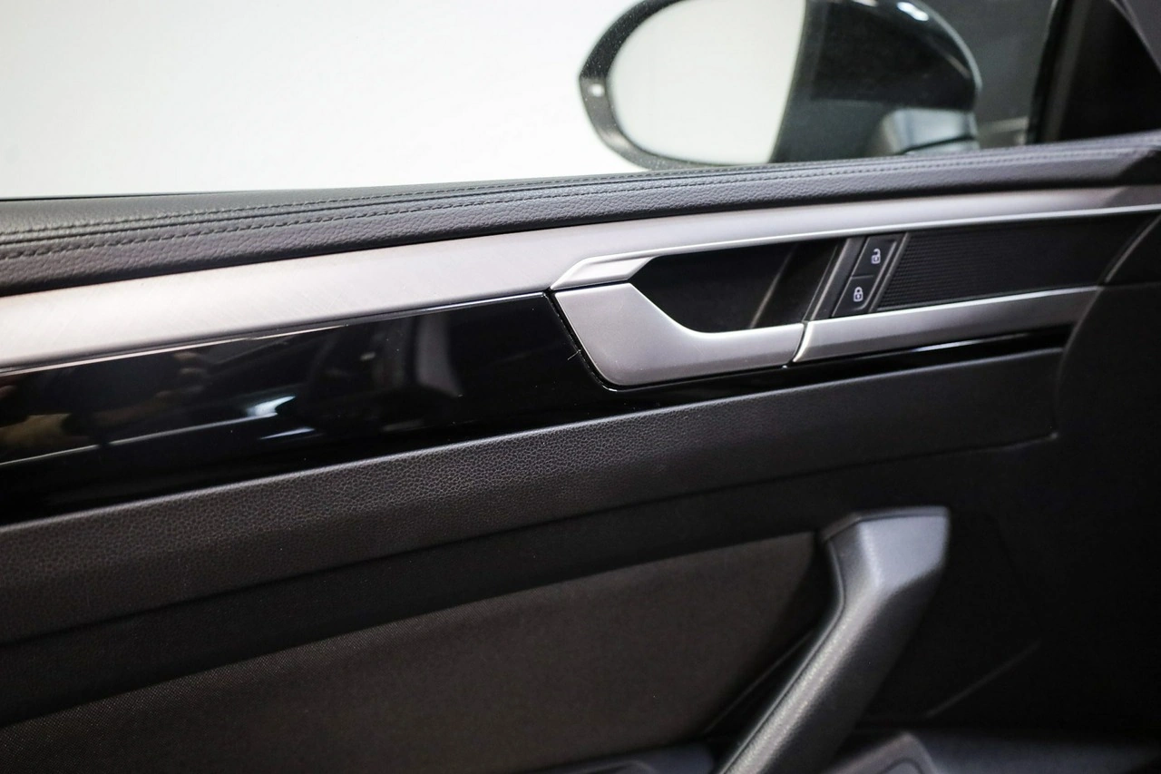 Volkswagen Arteon - Zdjęcie 19
