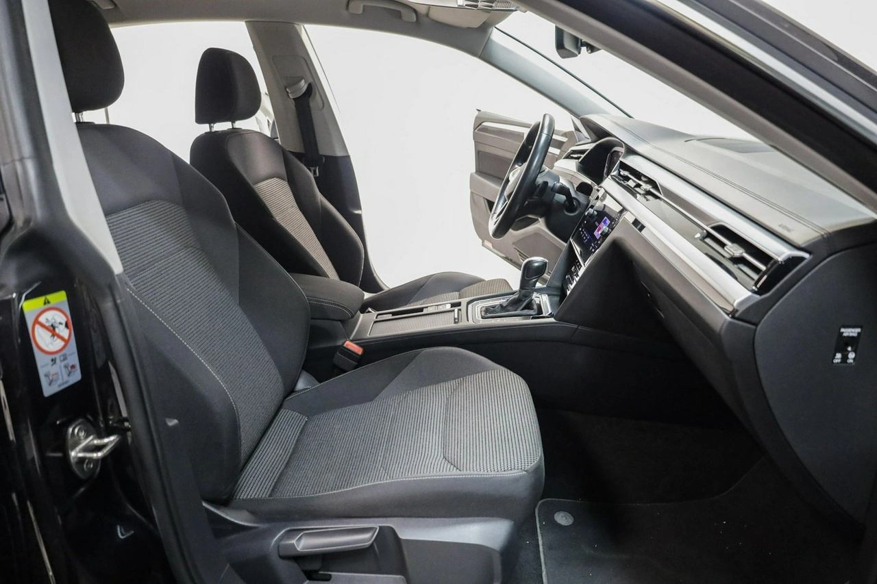 Volkswagen Arteon - Zdjęcie 21
