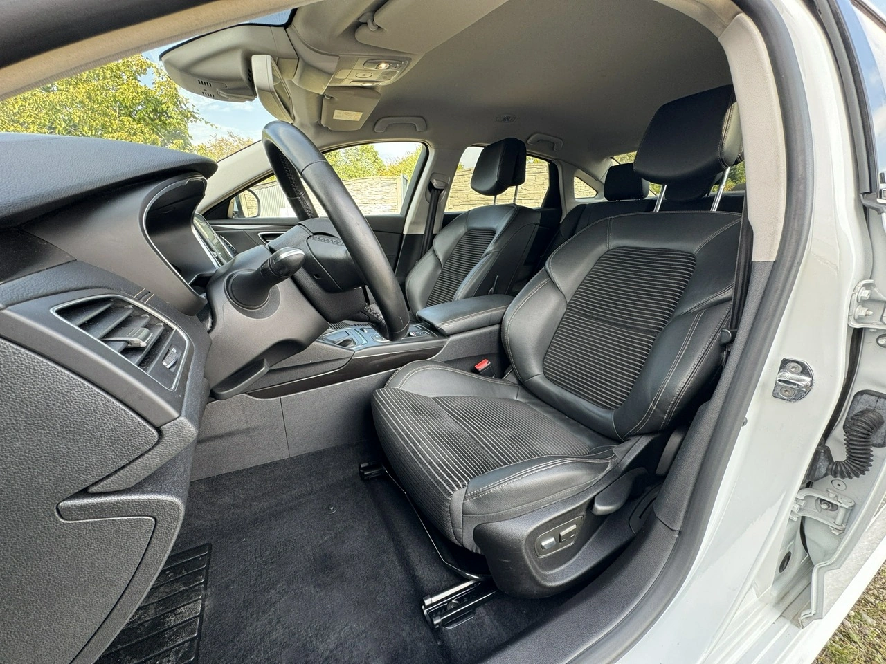 Renault Talisman - Zdjęcie 19
