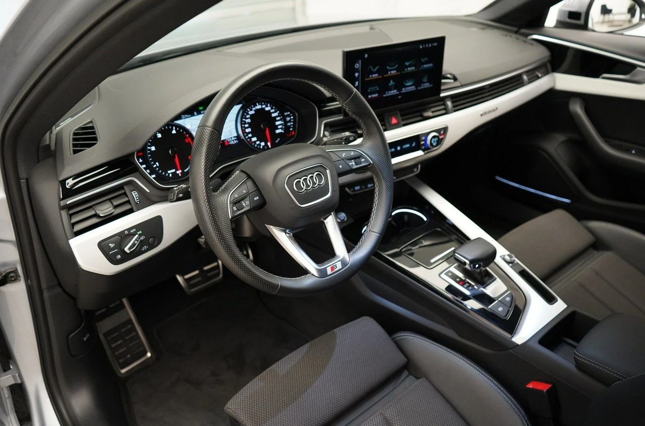 Audi A4 - Zdjęcie 11