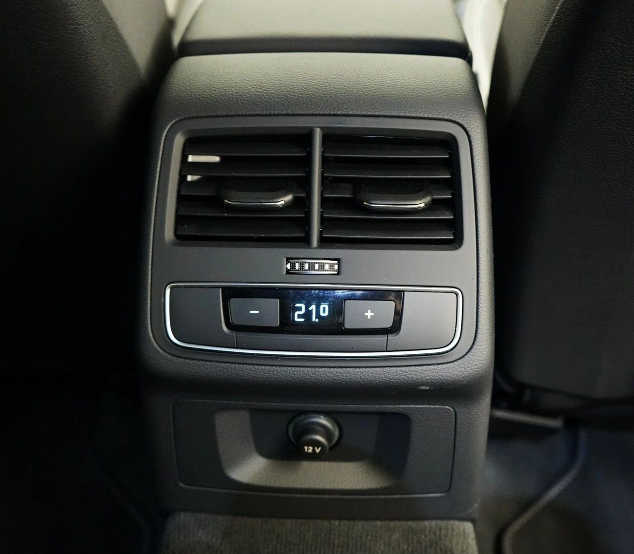 Audi A4 - Zdjęcie 21
