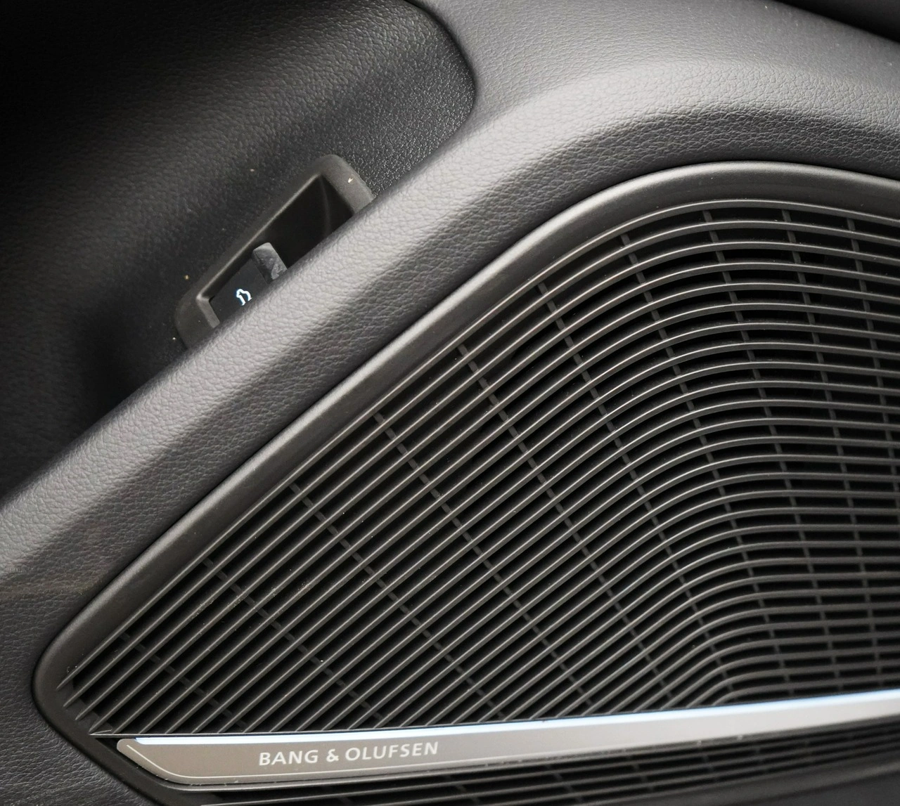 Audi A4 - Zdjęcie 23