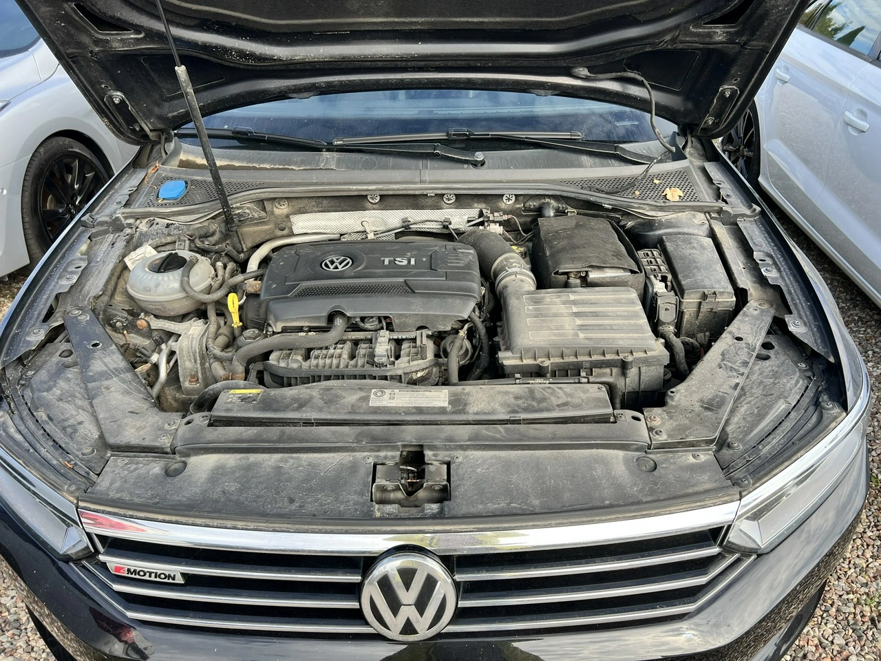 Volkswagen Passat Variant - Zdjęcie 29