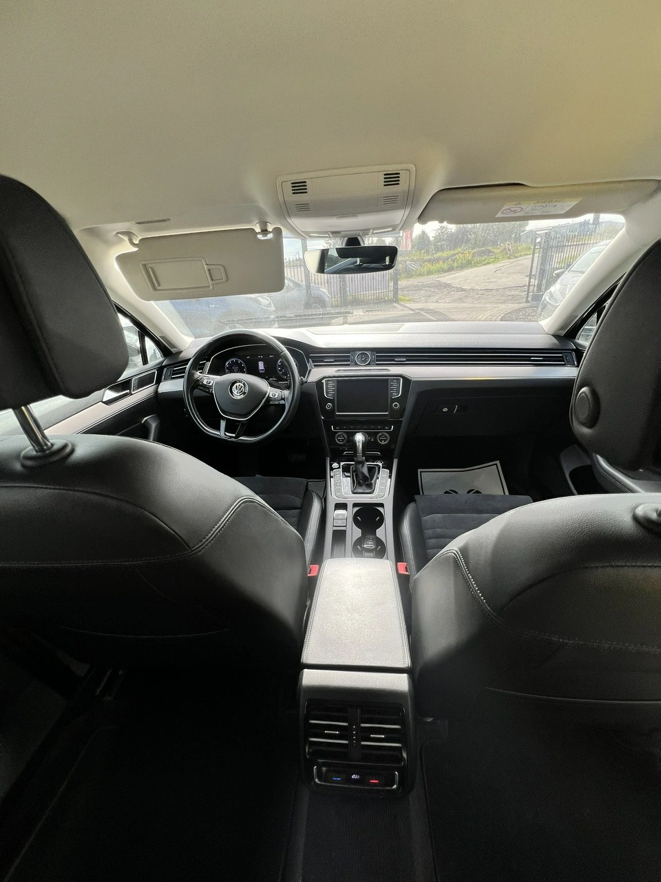 Volkswagen Passat Variant - Zdjęcie 8