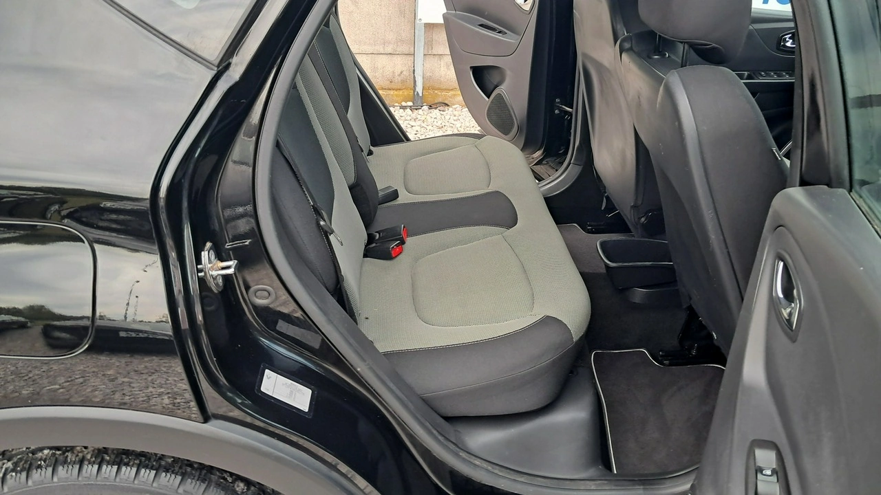 Renault Captur - Zdjęcie 16