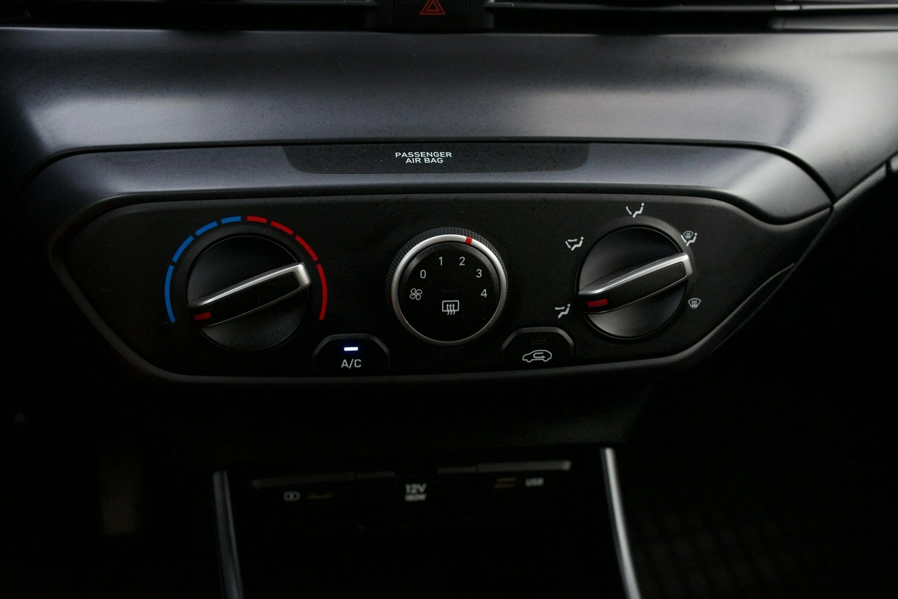 Hyundai i20 - Zdjęcie 14