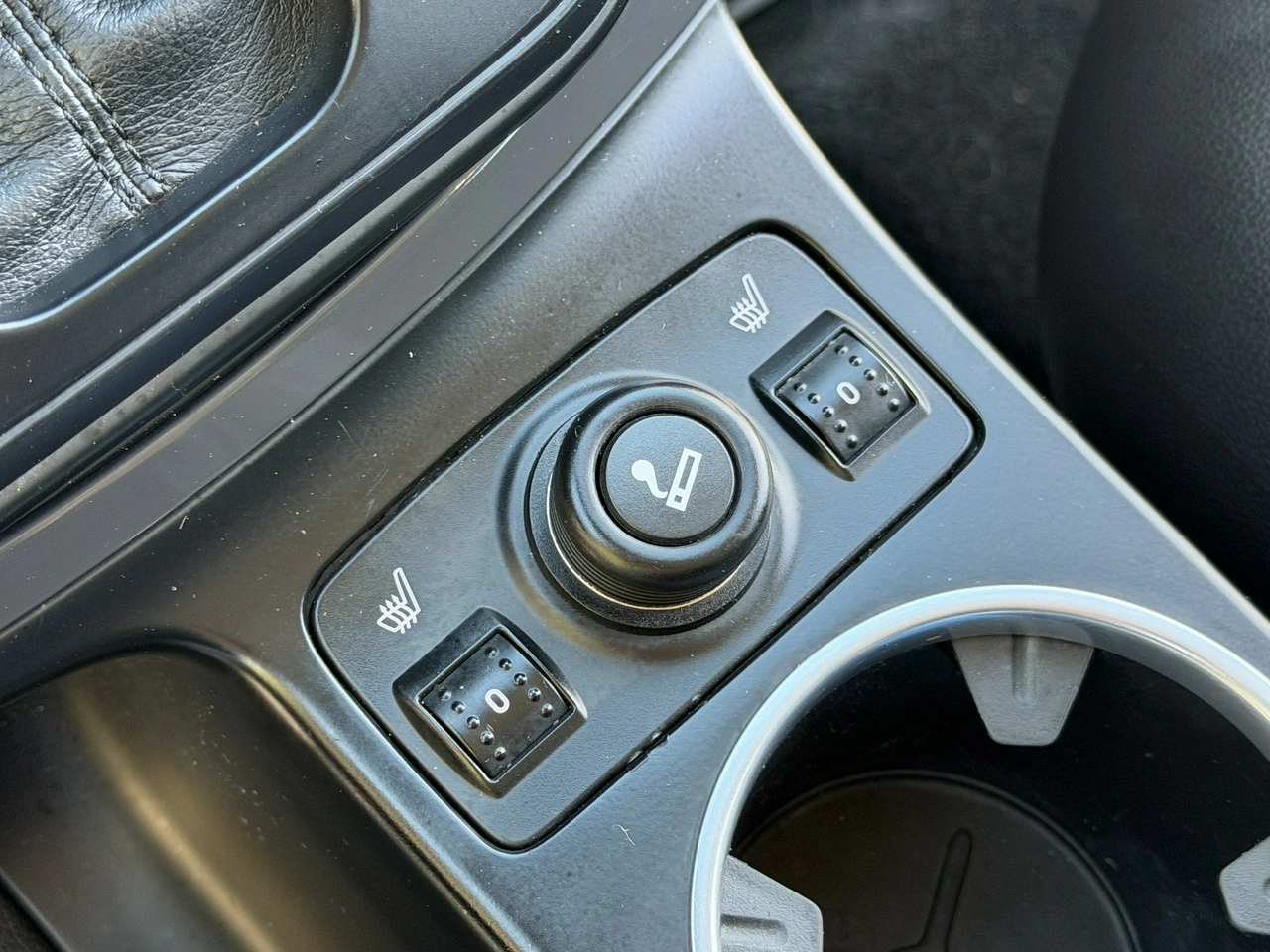 Ford Kuga - Zdjęcie 24